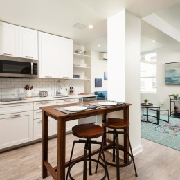 ✴️ Loading: New Apartment For Lease! ✴️
This 700SF one bedroom will be available by mid March! Inquire within. 🔑 Instagram post from @thepoliceapartments on February 15, 2024 15:16:55pm